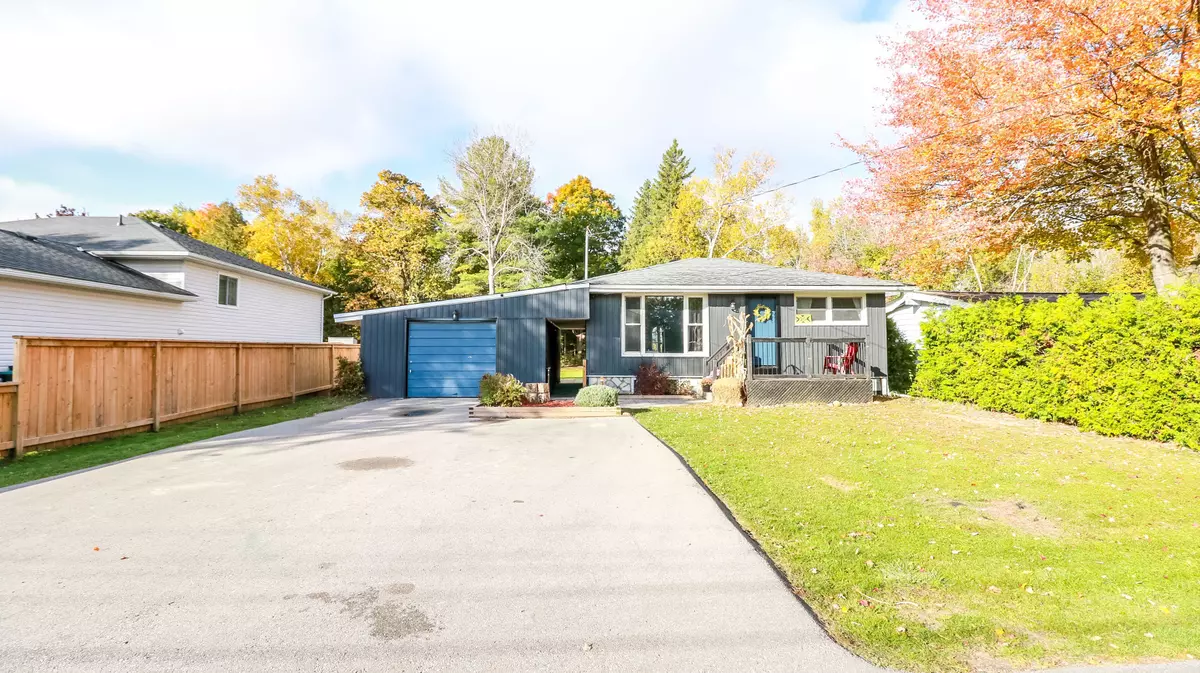 Innisfil, ON L9S 2C1,2208 Willard AVE