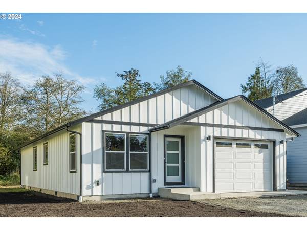 54 SW Birch AVE, Warrenton, OR 97146