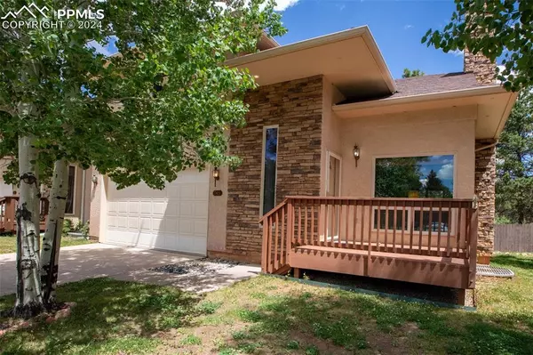 746 Westwood TRCE, Woodland Park, CO 80863