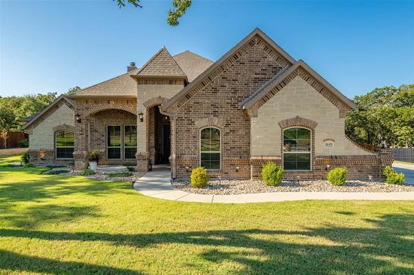 2619 J E Woody Road, Springtown, TX 76082