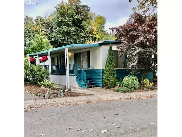 Eugene, OR 97408,1475 GREEN ACRES RD #13