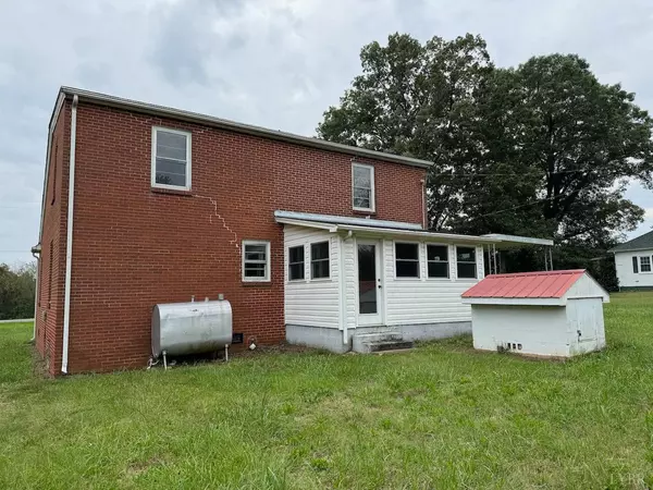Gladys, VA 24554,9412 Brookneal HWY
