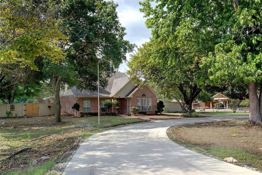 250 Browder Road, Springtown, TX 76082