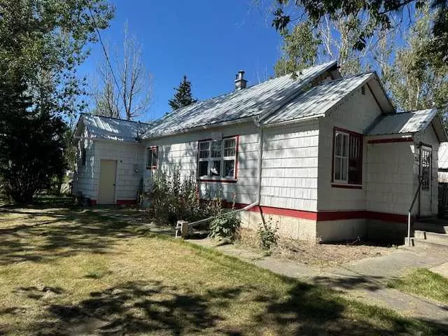 258 2 AVE Northwest, Glenwood, AB T0K 2R0