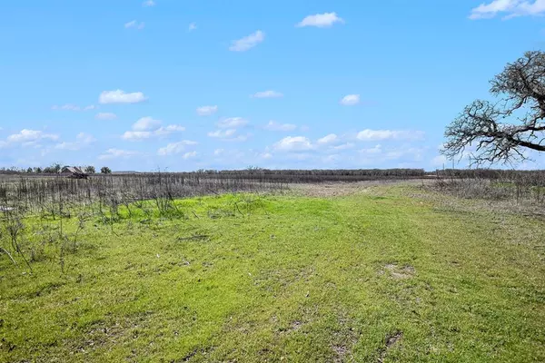 2000 Knox Road, Tolar, TX 76476