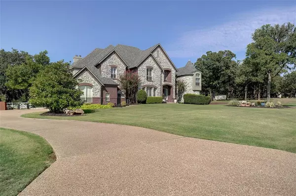 Argyle, TX 76226,419 E Hickory Ridge Circle