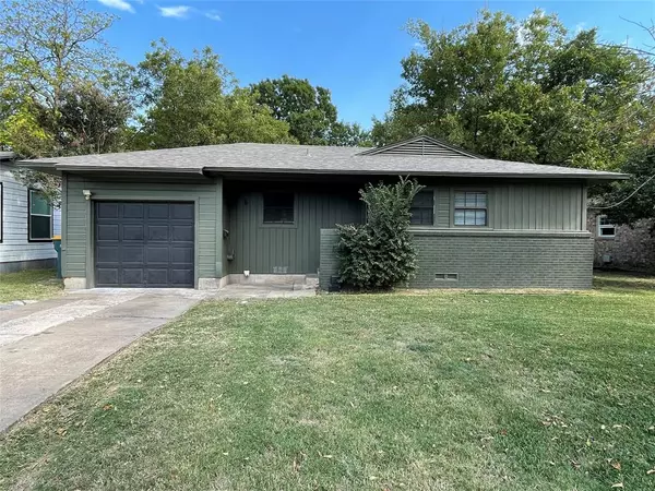 1423 N Binkley Street, Sherman, TX 75092