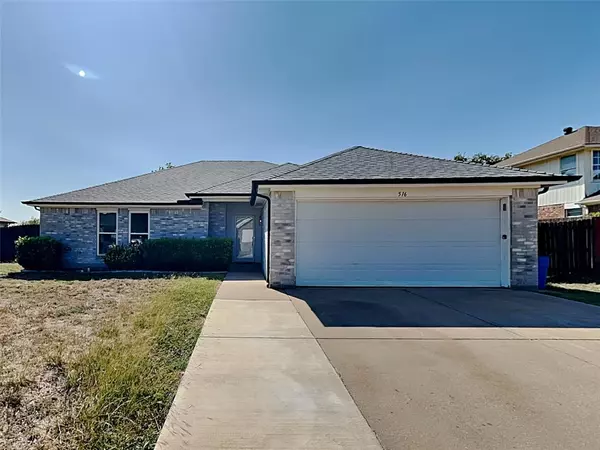 516 E Oak Street, Aledo, TX 76008