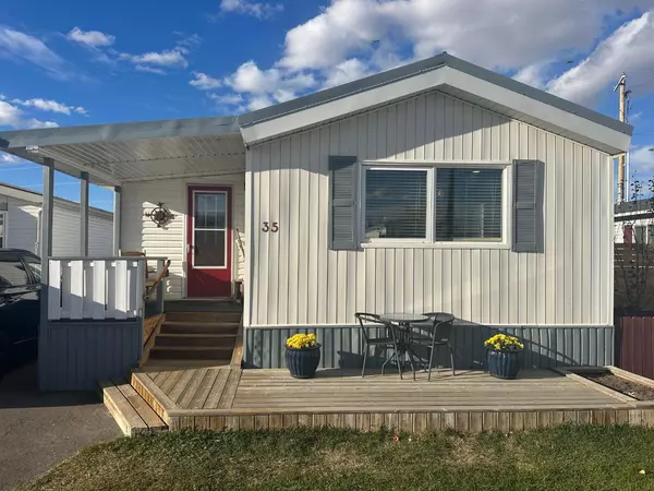 # 35.    5853 4 ST West, Claresholm, AB T0L0T0