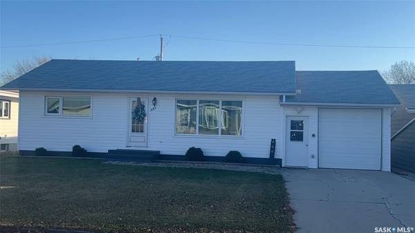 657 1st AVENUE NE, Preeceville, SK S0A 3B0