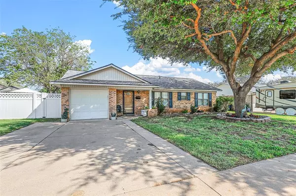 Crowley, TX 76036,705 E Bovell Street