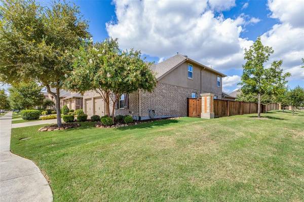 Little Elm, TX 75068,9829 Bitterroot Drive