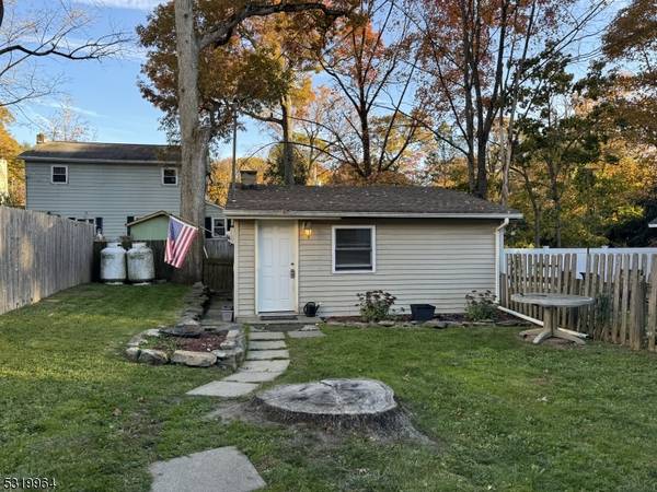 20 Dunham Rd #A, West Milford Twp., NJ 07421