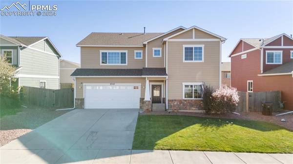 3727 Chia DR, Colorado Springs, CO 80925