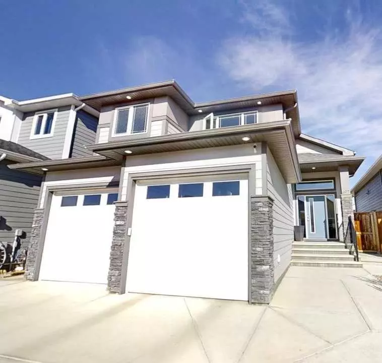 Lethbridge, AB T1K 7C5,697 Sixmile CRES S