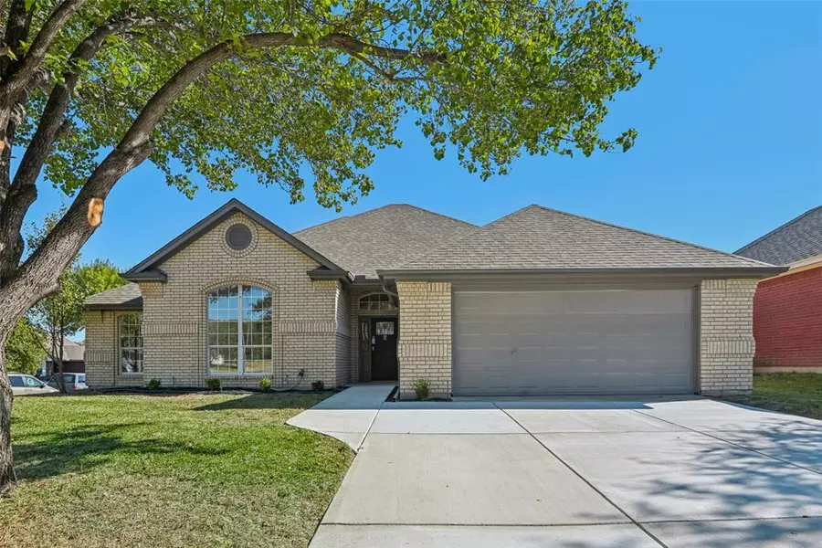 1518 New Haven Drive, Mansfield, TX 76063