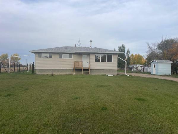 106 181057 HWY 873, Rural Newell County Of, AB T1R0A1