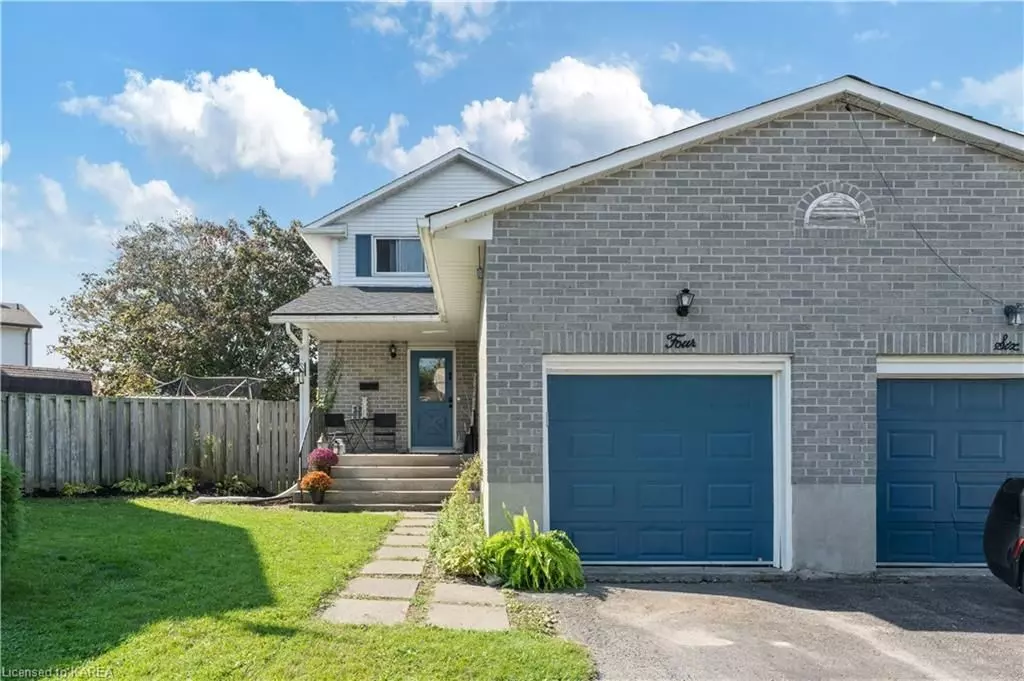 Kingston, ON K7K 6G8,4 ADLEY PL