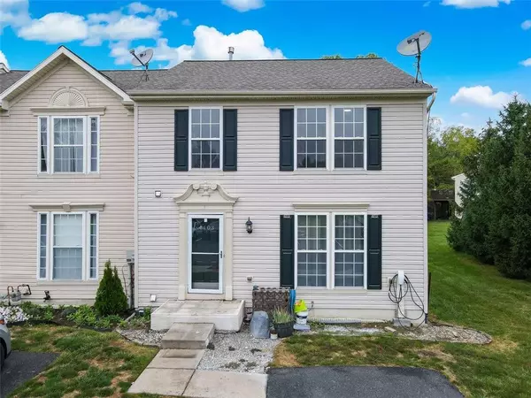 4403 Apple Blossom Drive, Upper Saucon Twp, PA 18034