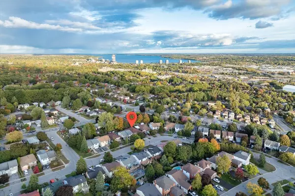 Barrie, ON L4N 6B6,118 Shakespeare CRES