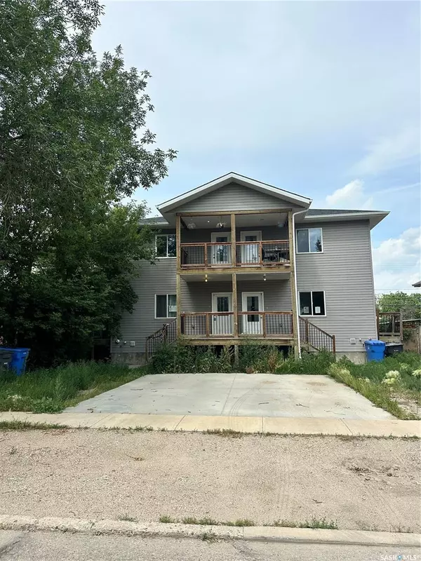 613 3rd STREET #A, Estevan, SK S4A 0P6