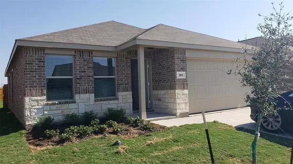 1511 Falconry Court, Forney, TX 75126