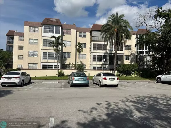 1681 NW 70th Ave  #301, Plantation, FL 33313