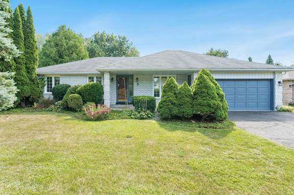 5 Valentini AVE, East Gwillimbury, ON L9N 1H9