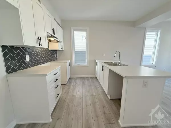 Barrhaven, ON K2J 7G7,329 CATSFOOT WALK