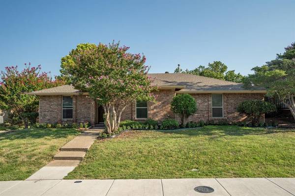 2511 Daybreak Drive,  Dallas,  TX 75287