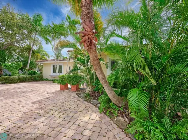 Lauderdale By The Sea, FL 33062,3220 Oleander Way