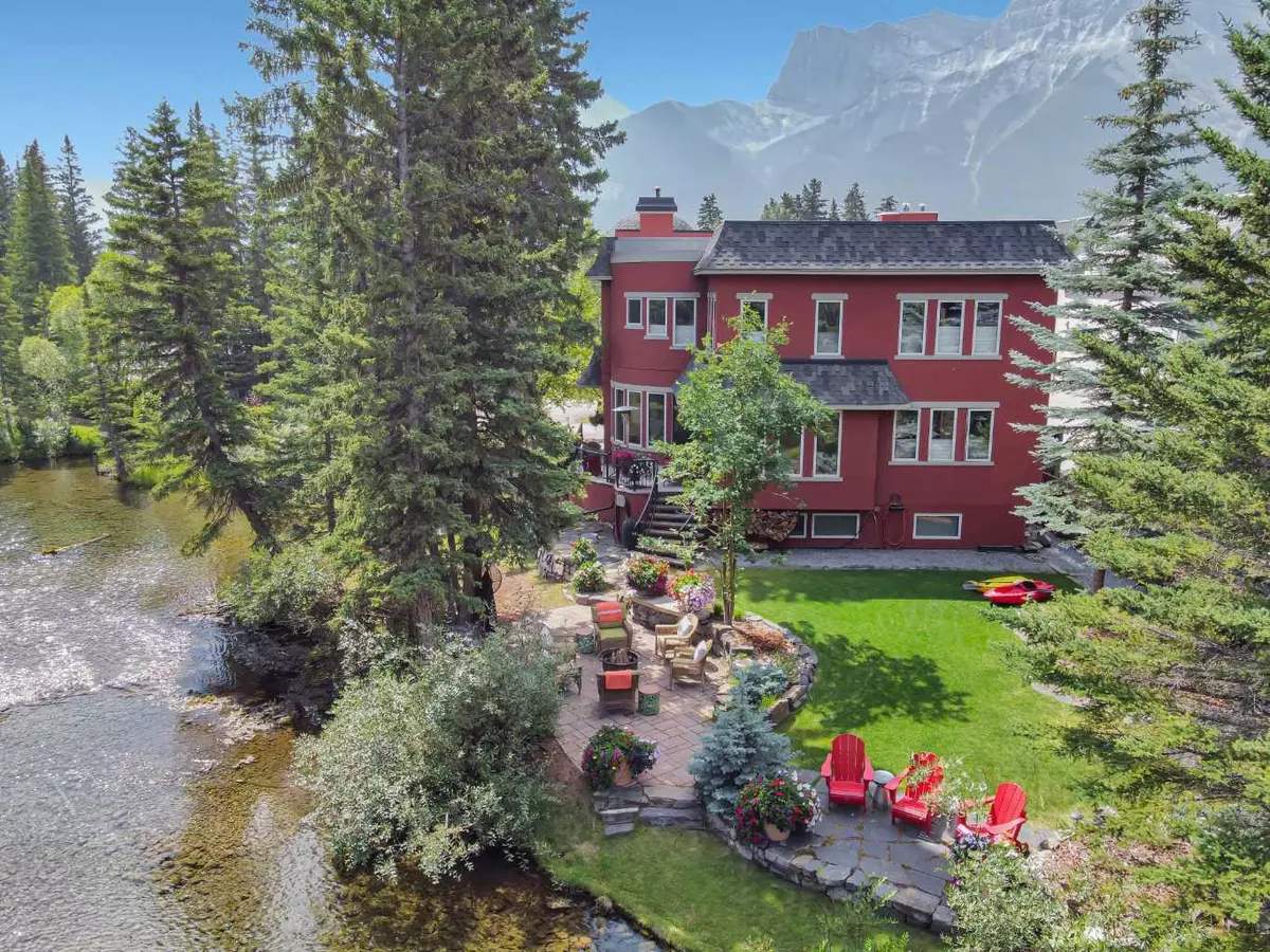 Canmore, AB T1W2A8,701 Mallard Alley #Creekside - 1