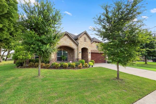 4014 Pecan Grove Drive, Midlothian, TX 76065