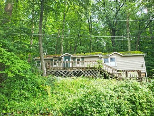 96 Hilltop Trl, Sparta Twp., NJ 07871