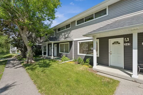 543 Regal PARK NE, Calgary, AB T2E 0S6