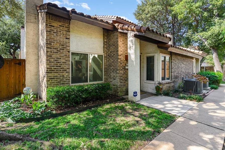 14151 Montfort Drive #352, Dallas, TX 75254