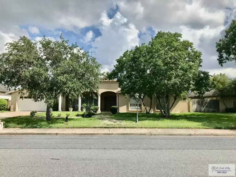 113 SHORELINE DR., Brownsville, TX 78521