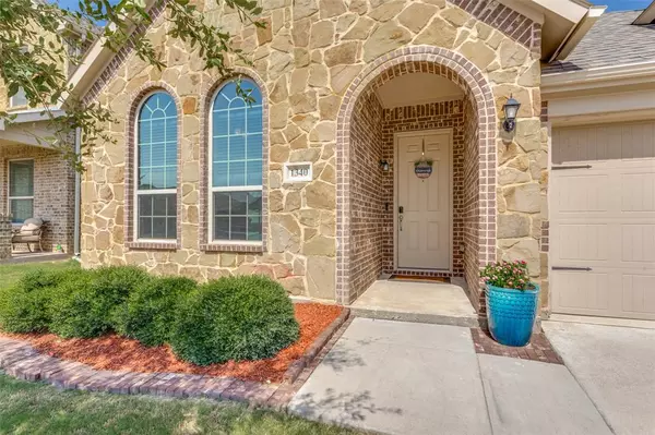 Kennedale, TX 76060,1340 Mountain View Lane