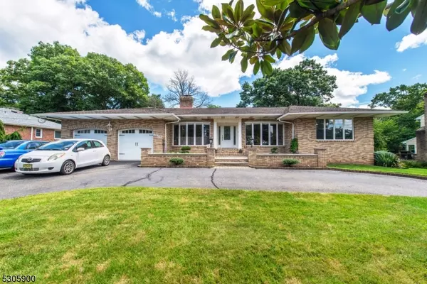 Montville Twp., NJ 07082,64 Douglas Dr