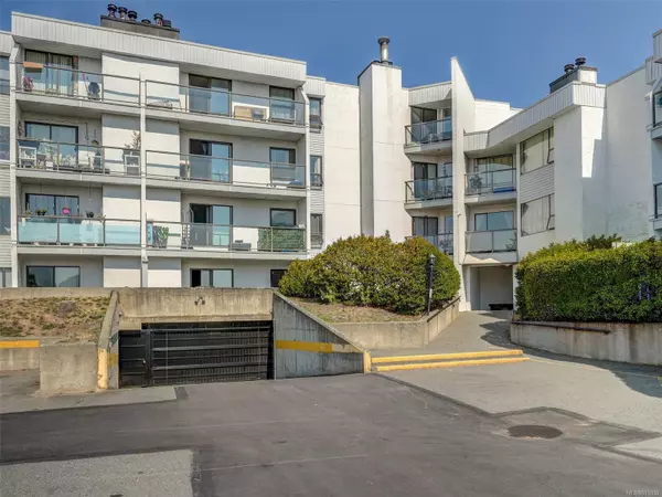 290 Regina Ave #214, Saanich, BC V8Z 6S6