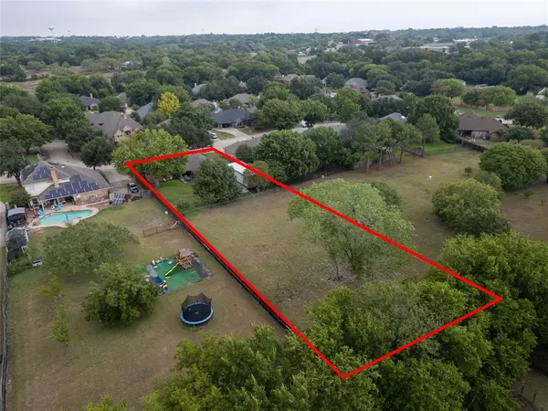 Benbrook, TX 76116,8119 Meadowside Drive