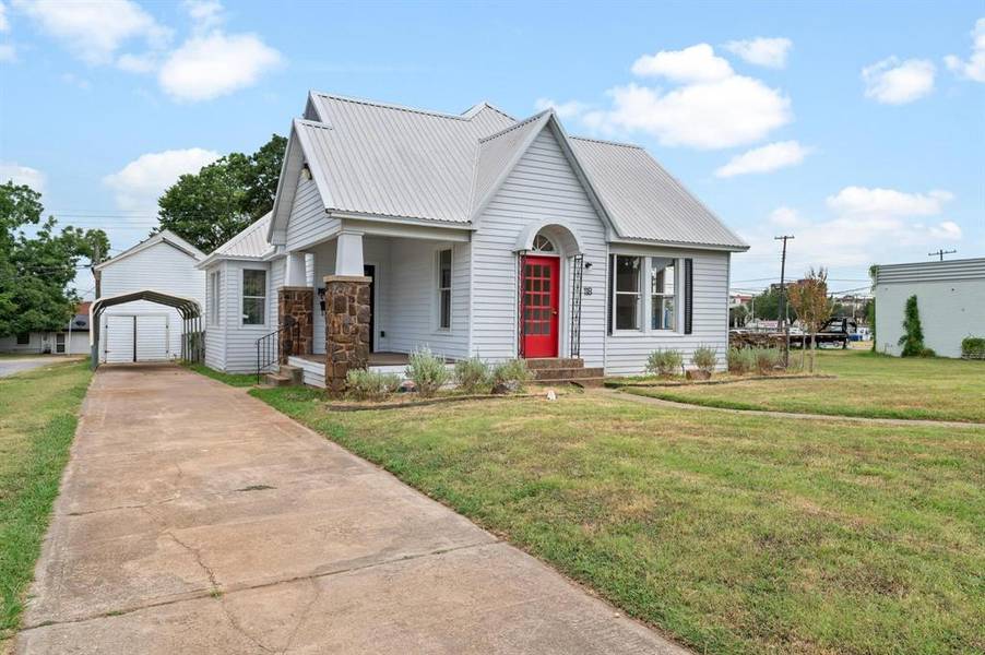 118 W Gandy Street, Denison, TX 75021