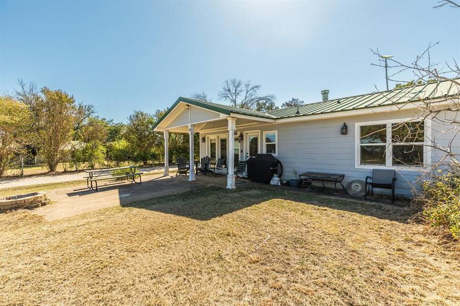 120 County Road 1429, Morgan, TX 76671