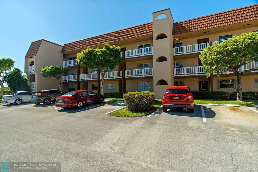 9321 Sunrise Lakes Blvd  #301, Sunrise, FL 33322