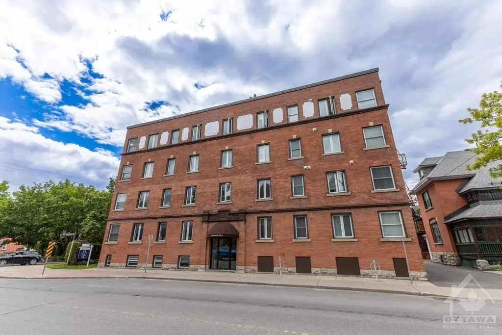 Lower Town - Sandy Hill, ON K1N 8L3,244 CHARLOTTE ST #1