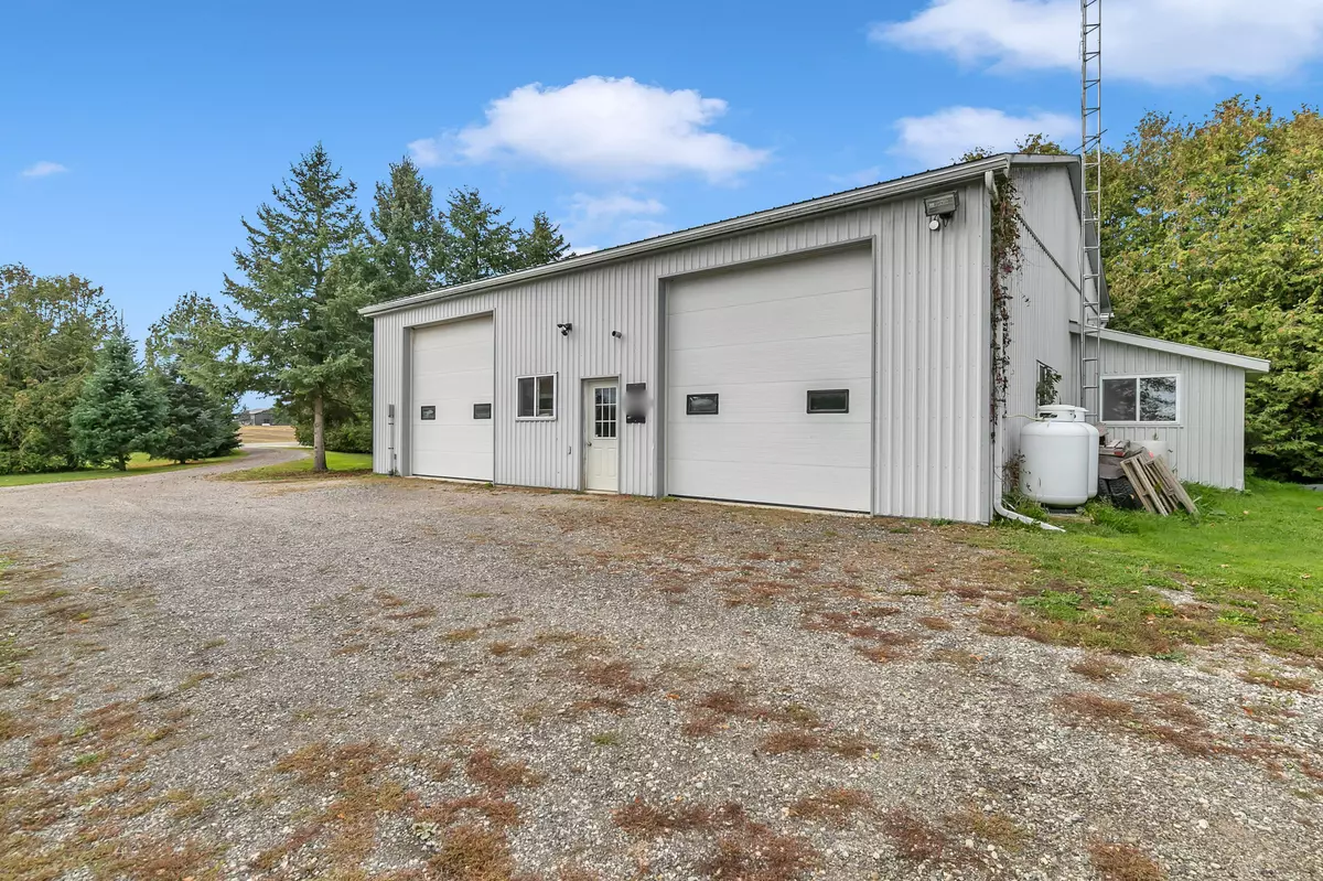 Guelph/eramosa, ON N1H 6J2,5819 Wellington Rd 7, RR5 RD