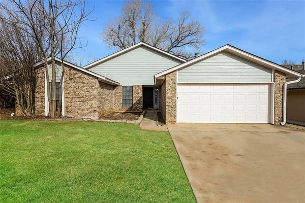 508 Conestoga Drive, Yukon, OK 73099