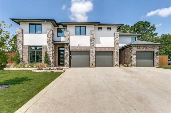 2112 Holt Way,  Grapevine,  TX 76051