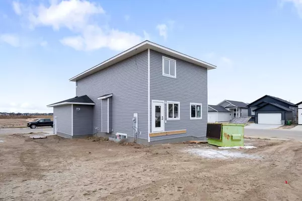 Lloydminster, AB T9V 3T5,1315 56 AVE