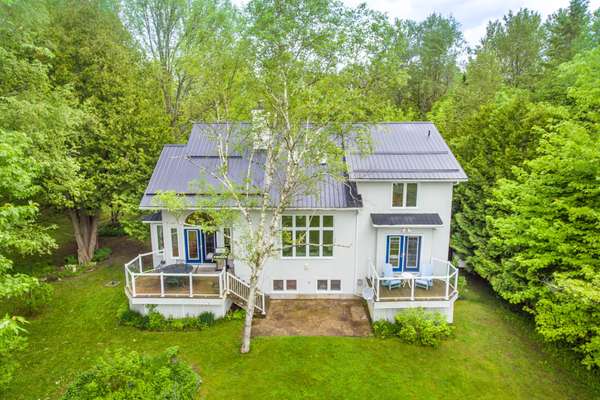 24 South Fork DR, Kawartha Lakes, ON K0M 1K0